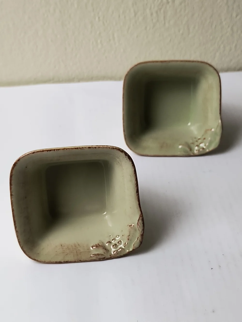 Casa Stone Madeira Harvest Ceramic Vase by Casafina Sauce Dish - Dijon Gold